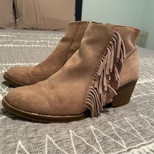 Target brand 9.5 suede fringe western boots